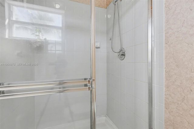 15842 NW 10th St, Pembroke Pines, FL 33028