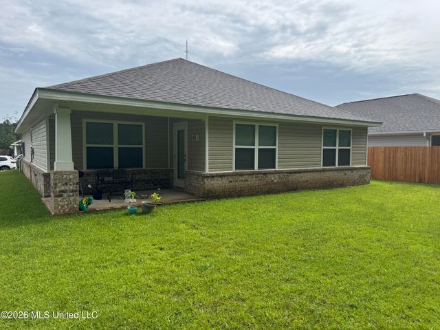 6587 Eastland Circle, Biloxi, MS 39532