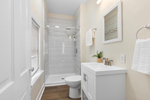 118 E North AVENUE, Milwaukee, WI 53212