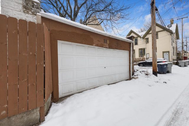 118 E North AVENUE, Milwaukee, WI 53212