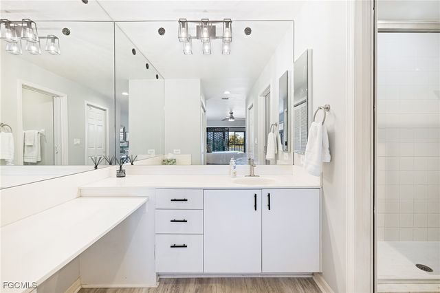 5805 Trailwinds DR 326, Fort Myers, FL 33907