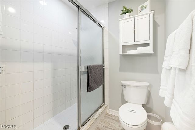 5805 Trailwinds DR 326, Fort Myers, FL 33907