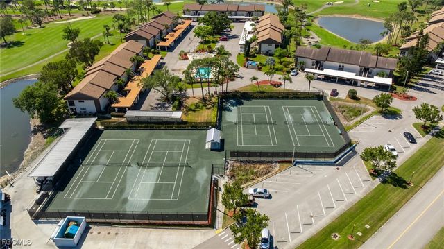 5805 Trailwinds DR 326, Fort Myers, FL 33907