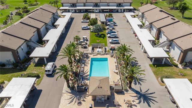 5805 Trailwinds DR 326, Fort Myers, FL 33907