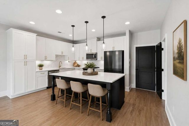 2011 Springfield Road, Atlanta, GA 30318