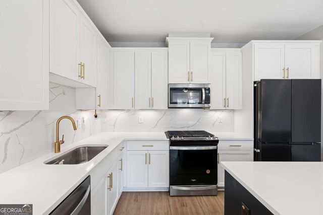 2011 Springfield Road, Atlanta, GA 30318