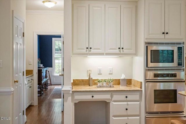 102 Woodsage Way, Cary, NC 27518