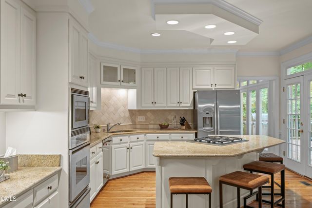 102 Woodsage Way, Cary, NC 27518