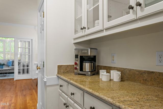 102 Woodsage Way, Cary, NC 27518