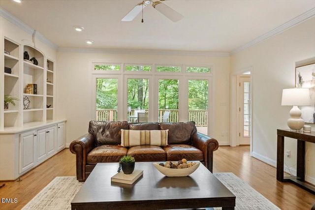 102 Woodsage Way, Cary, NC 27518