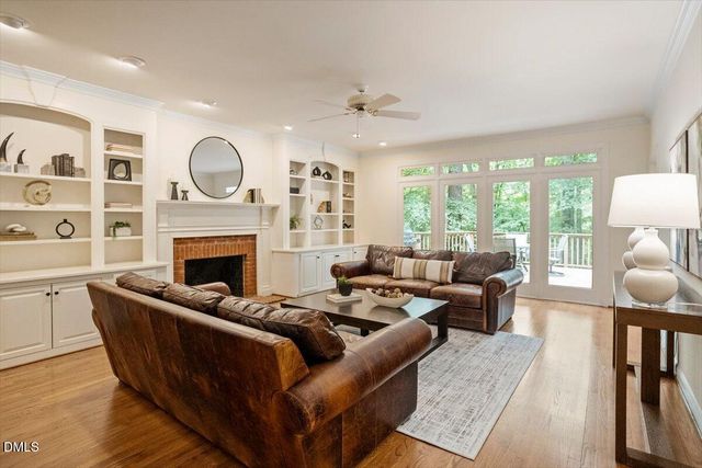 102 Woodsage Way, Cary, NC 27518