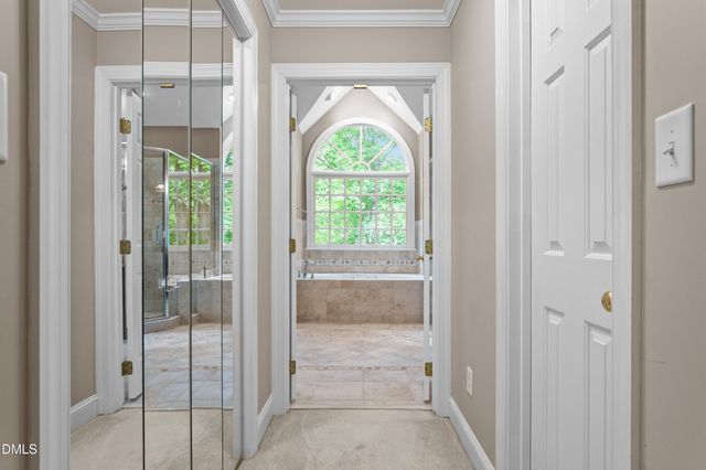 102 Woodsage Way, Cary, NC 27518