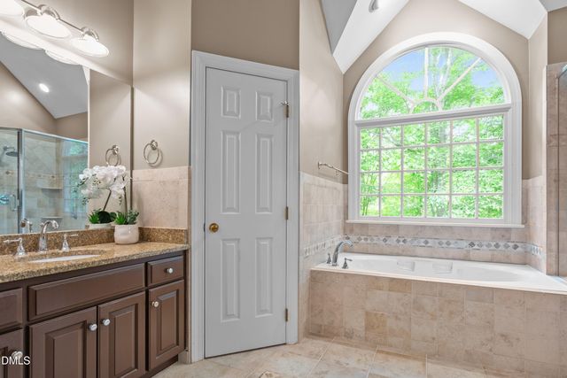 102 Woodsage Way, Cary, NC 27518