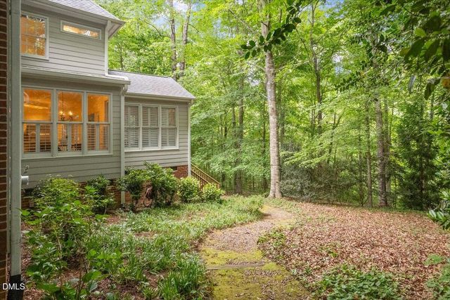 102 Woodsage Way, Cary, NC 27518