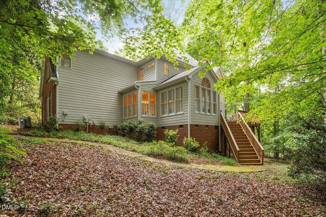 102 Woodsage Way, Cary, NC 27518