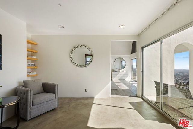 8435 FRANKLIN Avenue, West Hollywood, CA 90069