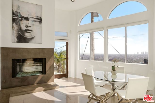 8435 FRANKLIN Avenue, West Hollywood, CA 90069