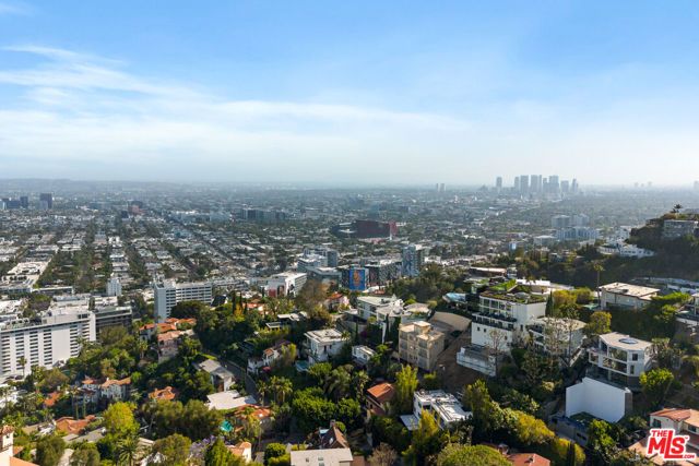 8435 FRANKLIN Avenue, West Hollywood, CA 90069