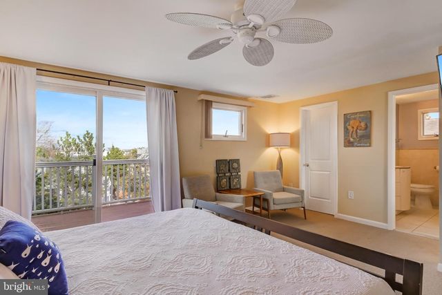 4 E 20TH ST, Barnegat Light, NJ 08006