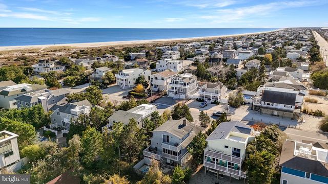 4 E 20TH ST, Barnegat Light, NJ 08006