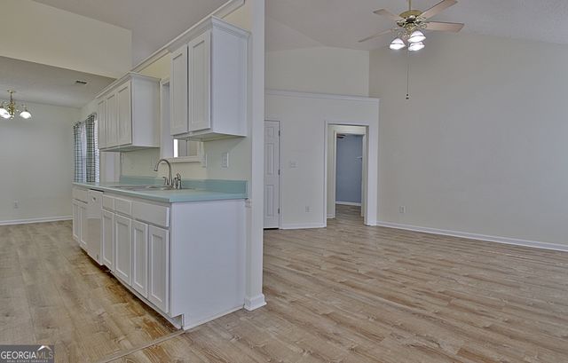 514 Sarahs Lane, Locust Grove, GA 30248