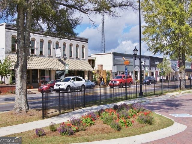 514 Sarahs Lane, Locust Grove, GA 30248