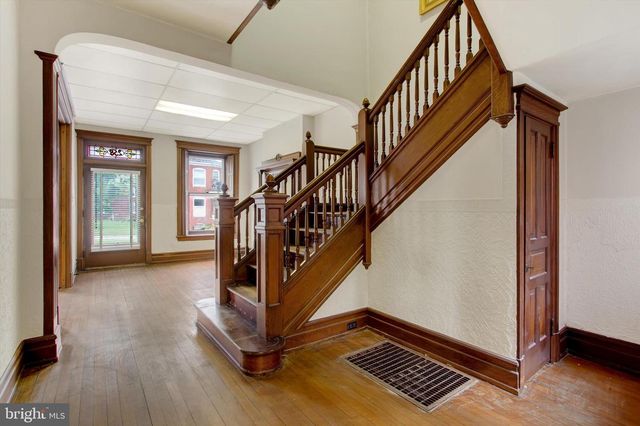 258 BALTIMORE ST, Hanover, PA 17331