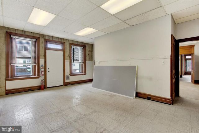 258 BALTIMORE ST, Hanover, PA 17331