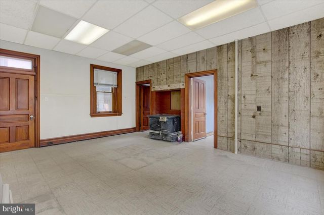 258 BALTIMORE ST, Hanover, PA 17331