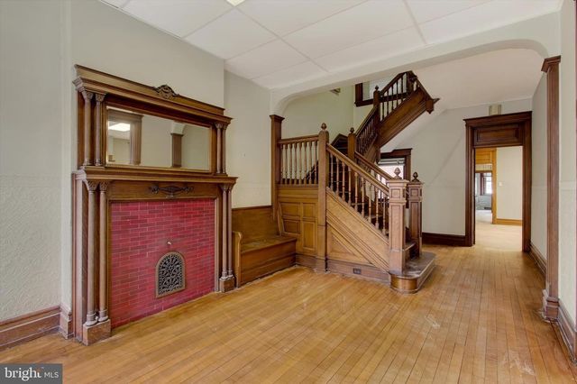258 BALTIMORE ST, Hanover, PA 17331