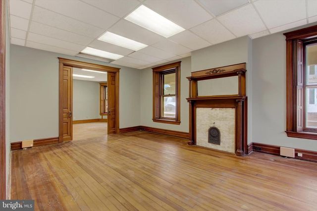 258 BALTIMORE ST, Hanover, PA 17331