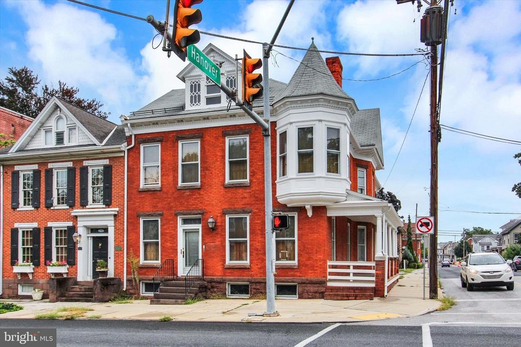 258 BALTIMORE ST, Hanover, PA 17331