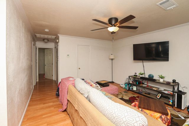 5145 Main Street, Shasta Lake, CA 96019