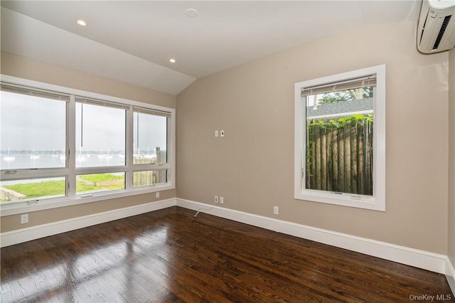 1 B Carroll Street, Bronx, NY 10464