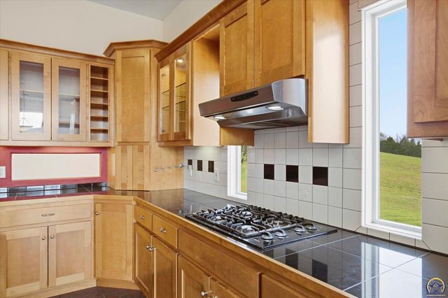 1935 E 850 Rd, Lecompton, KS 66050