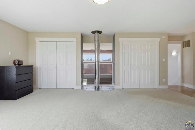 1935 E 850 Rd, Lecompton, KS 66050