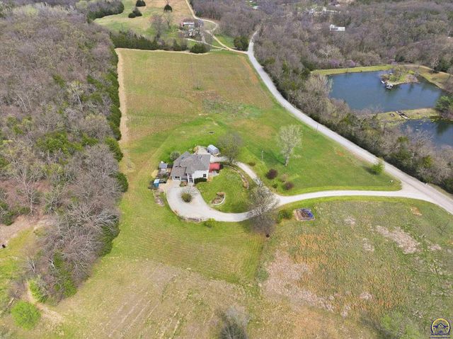 1935 E 850 Rd, Lecompton, KS 66050