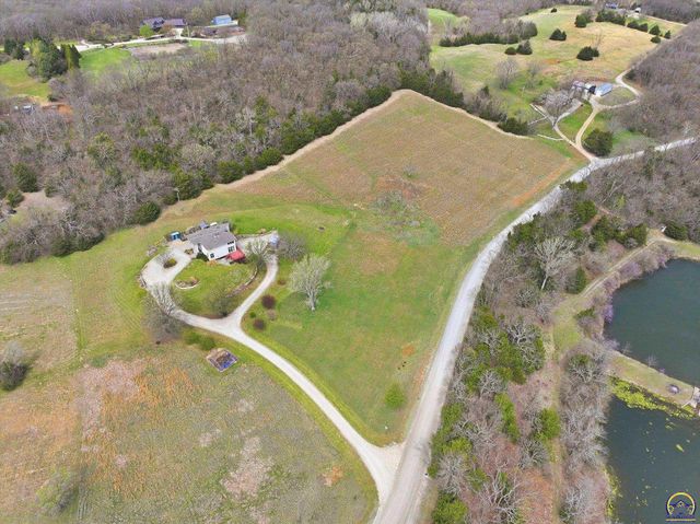 1935 E 850 Rd, Lecompton, KS 66050