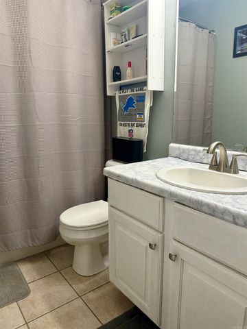 3007 Newcastle, Paragould, AR 72450