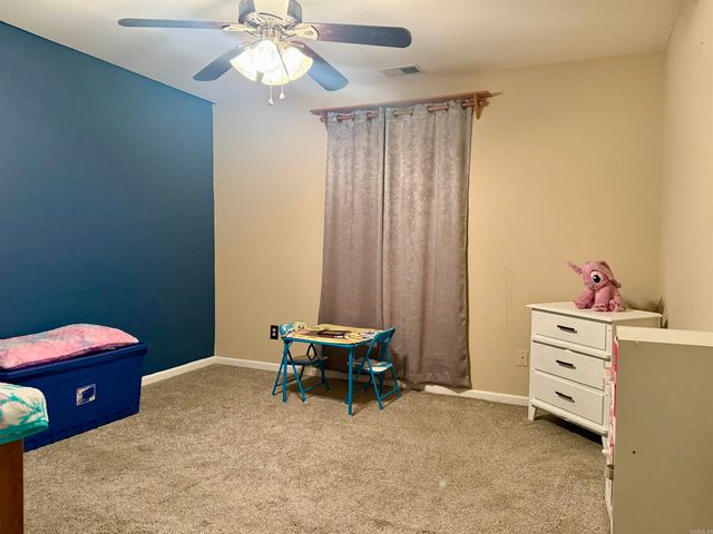 3007 Newcastle, Paragould, AR 72450