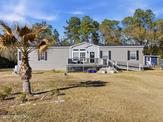 100 CAMP Road, Palatka, FL 32177
