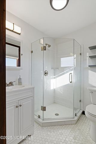 52 Barberie Avenue, Highlands, NJ 07732