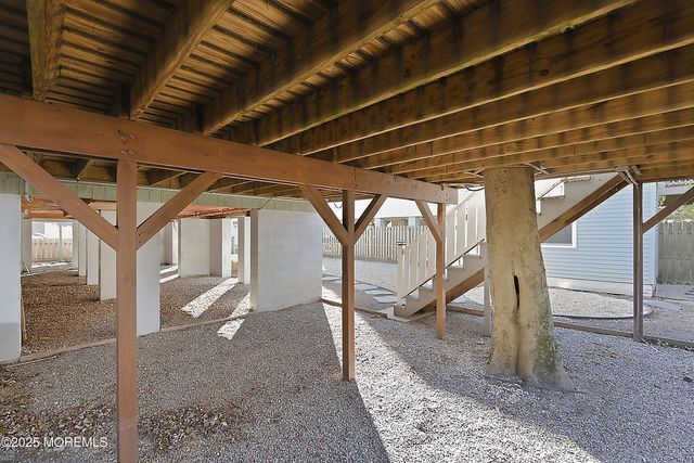 52 Barberie Avenue, Highlands, NJ 07732