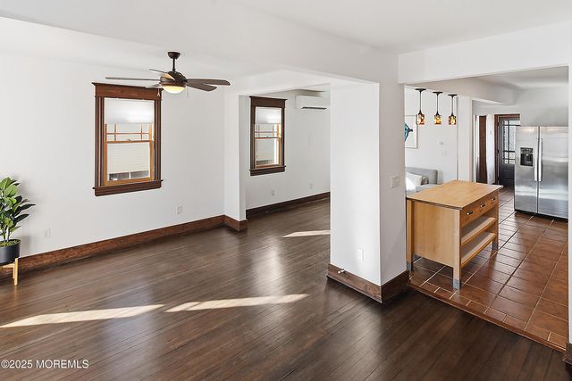 52 Barberie Avenue, Highlands, NJ 07732