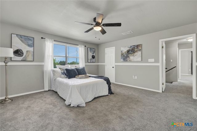 580 E Zipp Road, New Braunfels, TX 78130