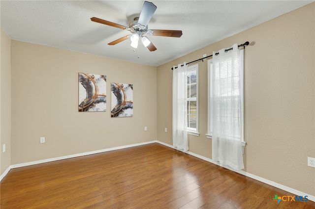 580 E Zipp Road, New Braunfels, TX 78130