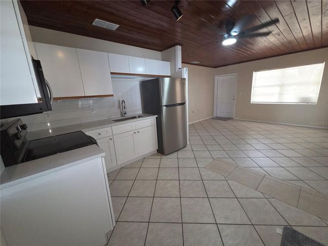 419 32ND AVENUE E, Bradenton, FL 34208