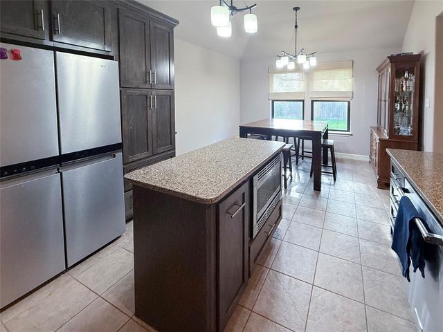 119 Dove Trail, Richwood, TX 77531