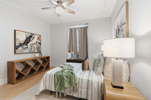 10922 Shadowport Ct, Stockton, CA 95219