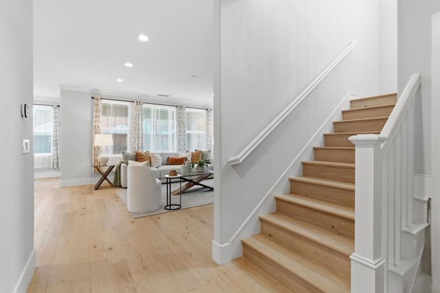 10922 Shadowport Ct, Stockton, CA 95219